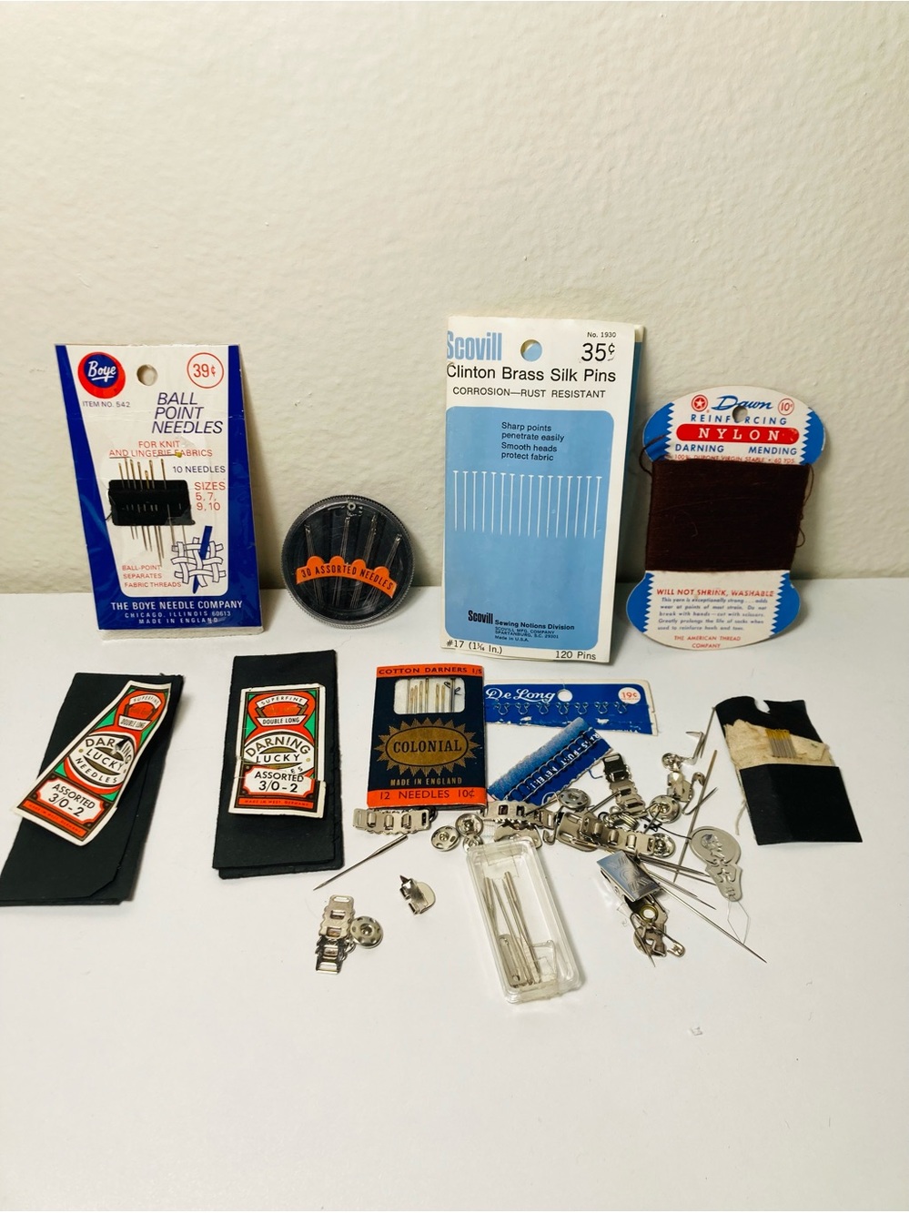 Mixed Vintage Sewing Notions Kit - Darning Needles and Miscellaneous